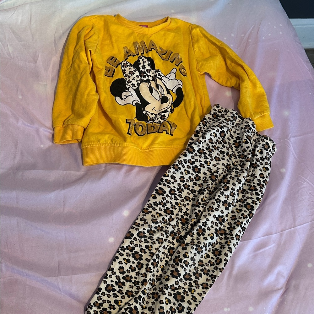 Disney Minnie Mouse yellow and leopard print size 3t matching set